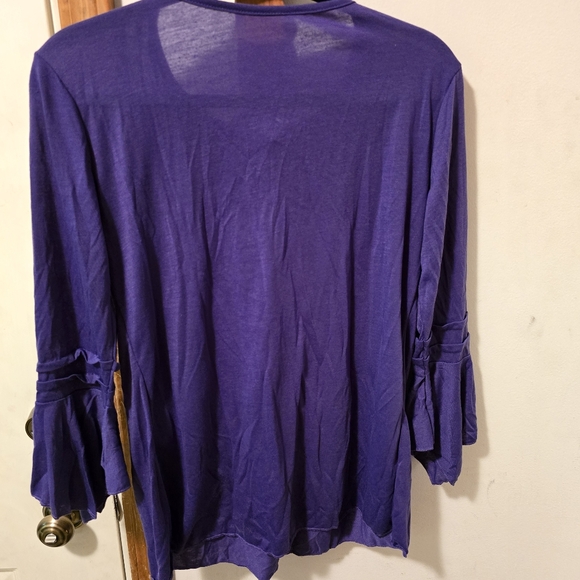 Purple 1/2 Button up Top Size XXL - Picture 2 of 6